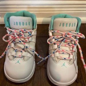 Nike Air Jordan toddler girl sneakers shoes size 8
